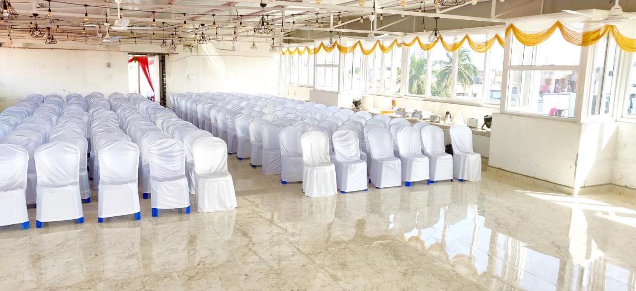 Fabhotel Prime Adore Residency Madras Buitenkant foto
